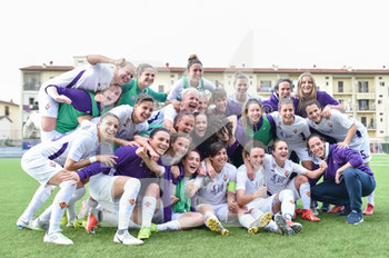 2019-04-17 - la Fiorentina festeggia - FIORENTINA WOMEN´S VS ROMA - WOMEN ITALIAN CUP - SOCCER